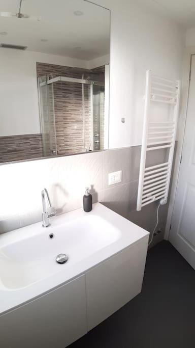 Apartmán Nido Del Parco, Delizioso Bilocale A Pisa Exteriér fotografie